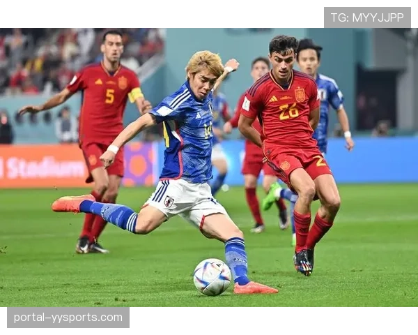 日本国脚伊东纯也重返比甲亨克,留洋生涯开启新篇章 日本国脚伊东纯也重返比甲亨克,留洋生涯开启新篇章