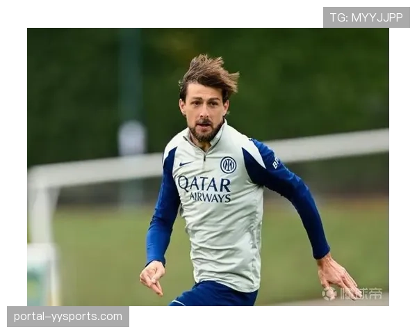 国米官方更新：恰尔汗奥卢、阿切尔比欧冠受伤，恐缺阵关键战